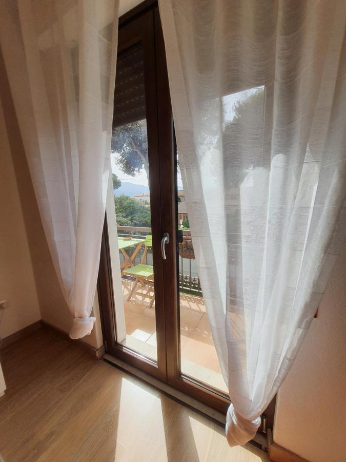 Bed and Breakfast Sole D'Oro Iun S4354 à La Maddalena  Extérieur photo