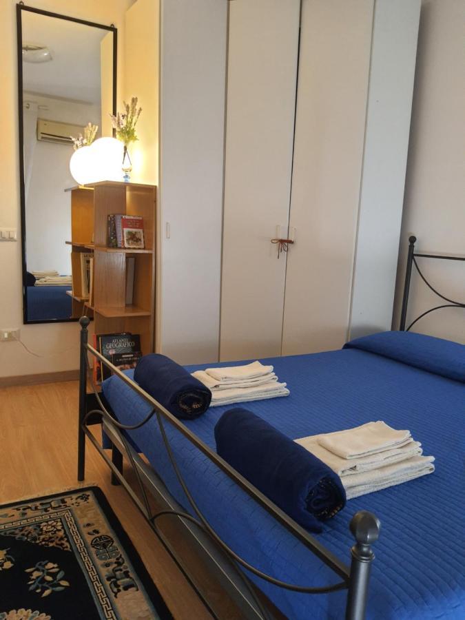 Bed and Breakfast Sole D'Oro Iun S4354 à La Maddalena  Extérieur photo